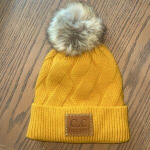 CC EXCLUSIVES Mustard Yellow Faux Fur Pom Fleece Lined Stocking Cap NWOT